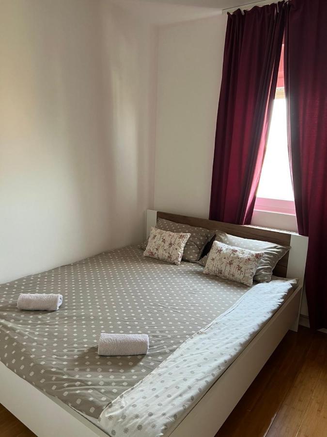 Delete 4 Apartman Belgrád Kültér fotó