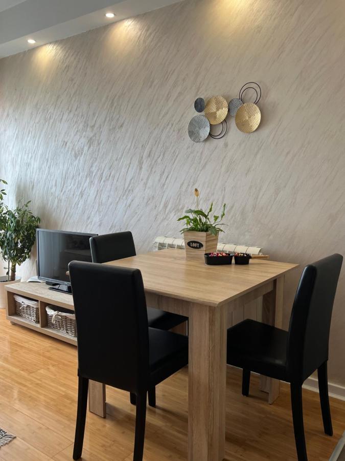 Delete 4 Apartman Belgrád Kültér fotó