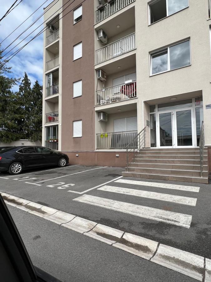 Delete 4 Apartman Belgrád Kültér fotó