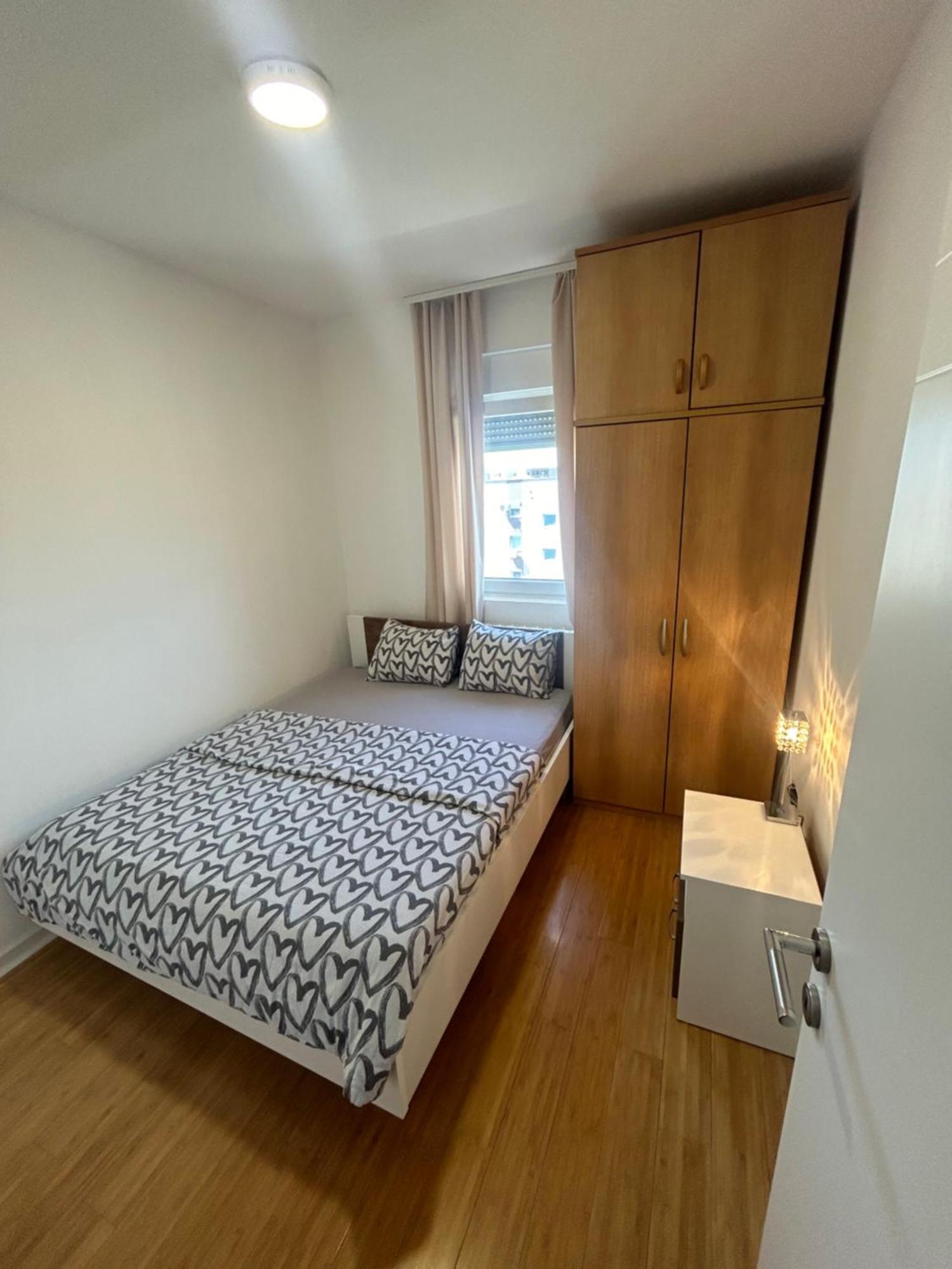 Delete 4 Apartman Belgrád Kültér fotó